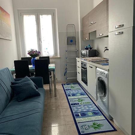 Appartamento Vista Mare Falconara Marittima Esterno foto