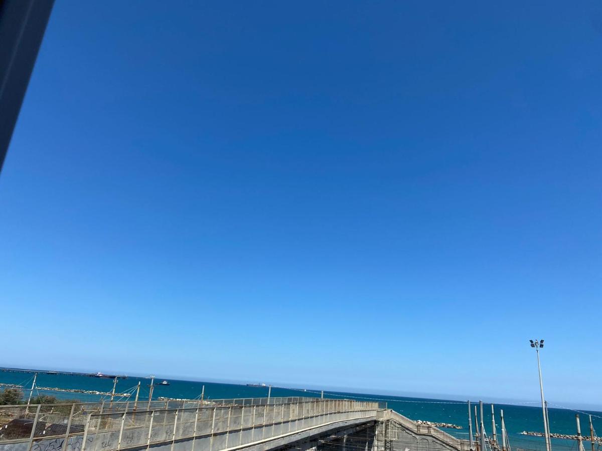 Appartamento Vista Mare Falconara Marittima Esterno foto